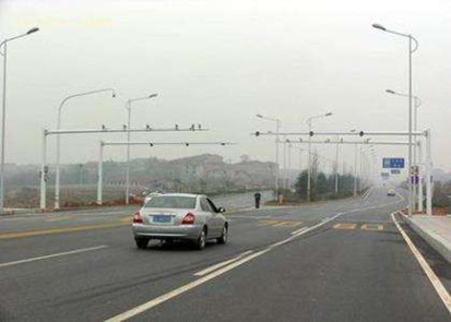 工業(yè)級(jí)交換機(jī)在公路交通行業(yè)上有什么機(jī)遇呢